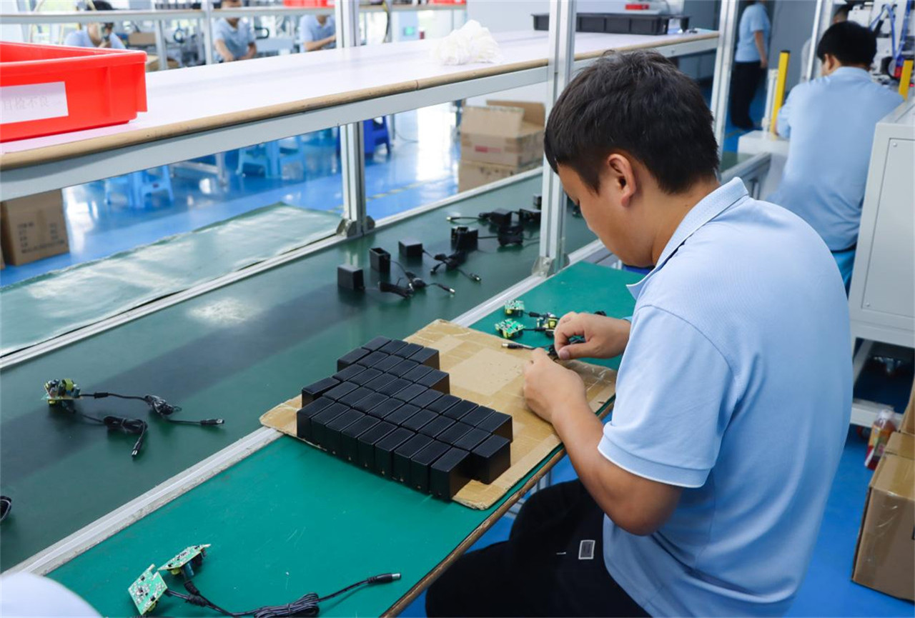 The Future of Fast Charging (4)